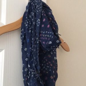 SOLD!! Infinity Scarf (BOGO 1/2 OFF ALL SCARVES)
